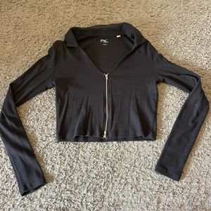 Black crop top zipper long sleeve shirt. Size small.